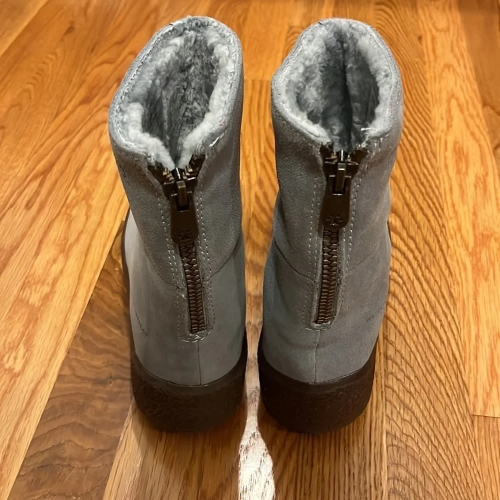 New Free People Cougar Cozy Up Shearling Boots in Ash Blue size 7
